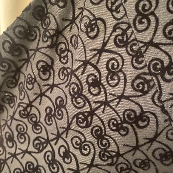 Alaïa black ball gown with velvet detail size 38 - Picture 5 of 11